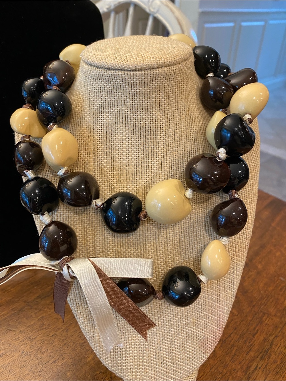 HAWAII Kukui Nut Necklace